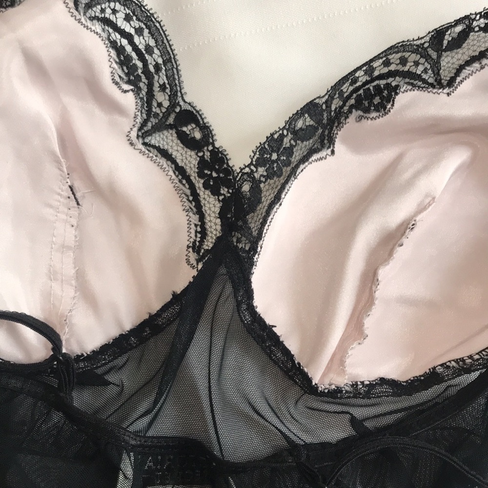 90"s Vintage Victoria’s Secret Collection Pink/Black Lace Mesh Babydoll Chemise - Picture 13 of 16